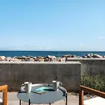 Awesome In With Wifi 度假居